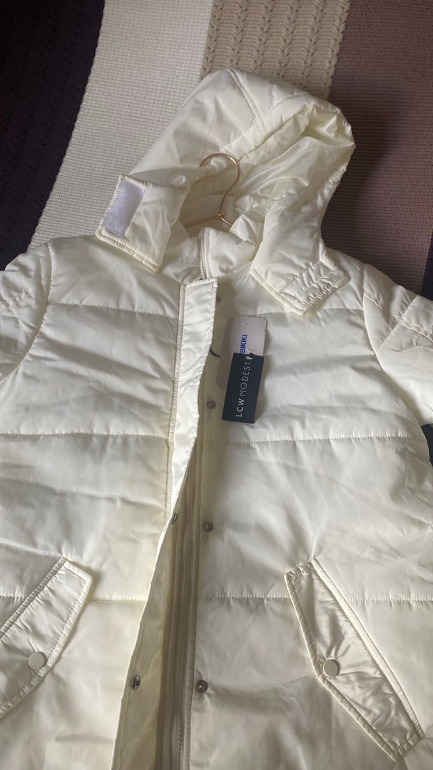 Beyaz Uzun Kışlık Mont Kapüşonlu - Görsel 3