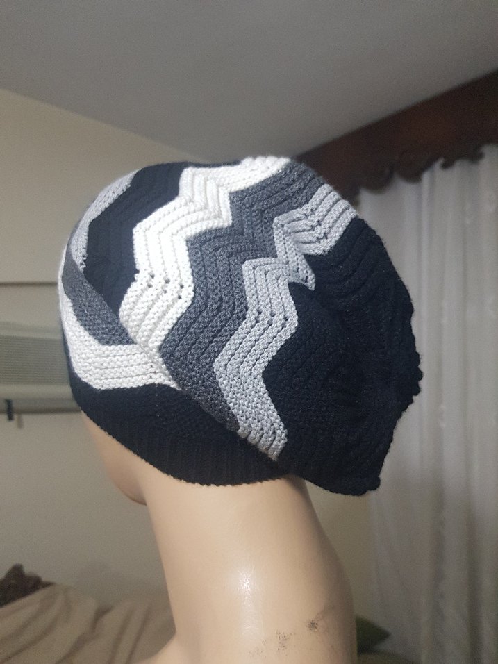 Siyah Gri Örgü Goth Kadın Bere - Görsel 3