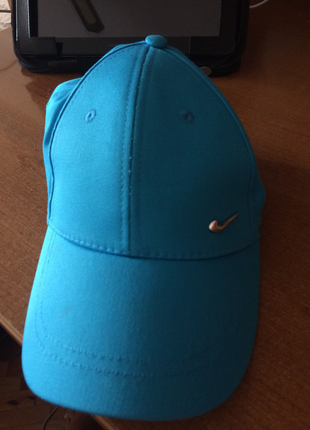 Mavi nike şapka