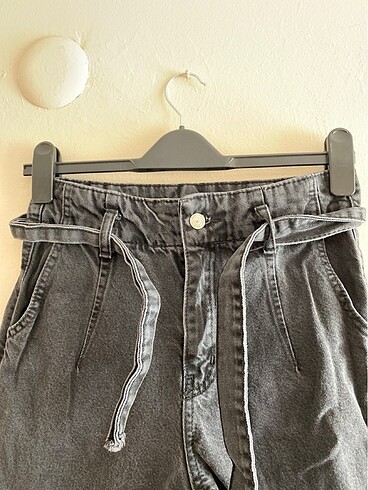 Topshop mom jean