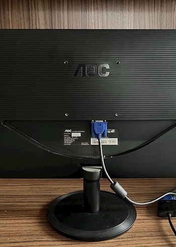 Siyah AOC Bilgisayar Monitörü - Görsel 2