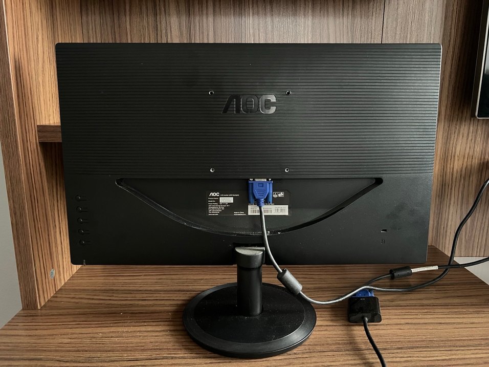 Siyah AOC Bilgisayar Monitörü - Görsel 2