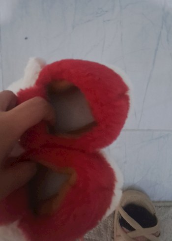 Kız Çocuk Beyaz Nakışlı Sıcak Ev Terliği - Görsel 3