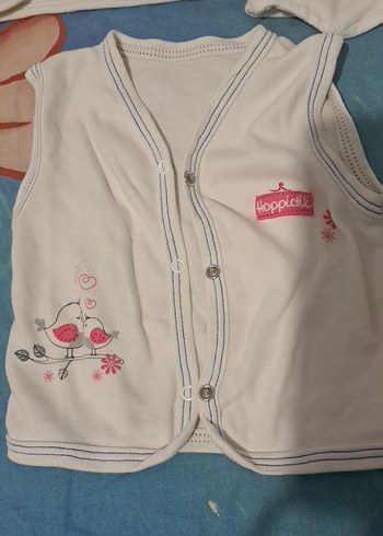 Beyaz Nakışlı Kız Çocuk Kolsuz Yelekler 3lu fiyat - Görsel 4