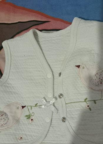 Beyaz Nakışlı Kız Çocuk Kolsuz Yelekler 3lu fiyat - Görsel 2