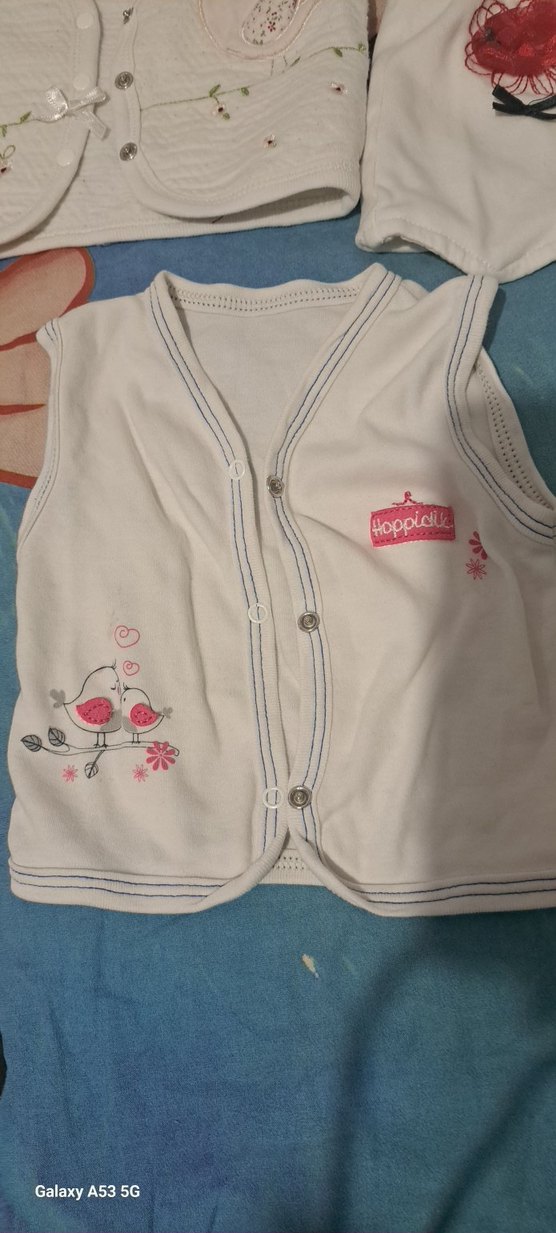 Beyaz Nakışlı Kız Çocuk Kolsuz Yelekler 3lu fiyat - Görsel 4