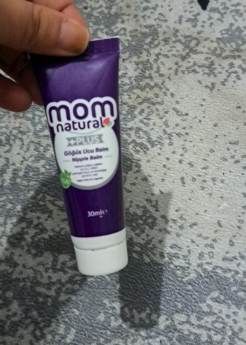 Mom natural  garmastan pomad gogus ucu kremi - Görsel 2