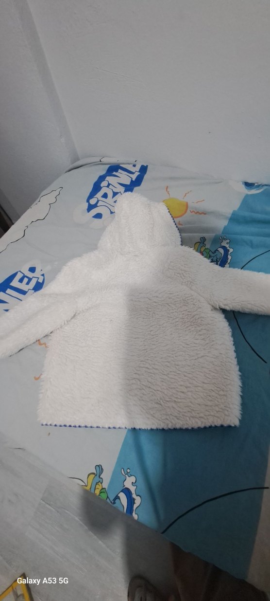 Kapüşonlu Beyaz Kürk Detaylı Erkek Çocuk Kabanı - Görsel 5