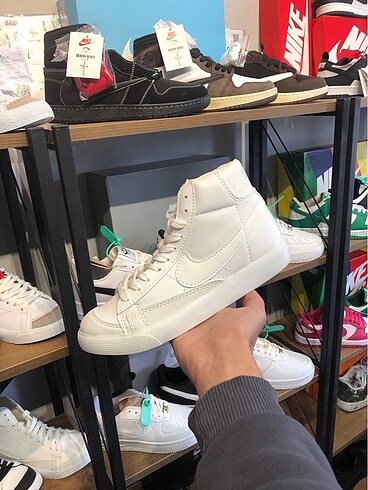 Nike Blazer