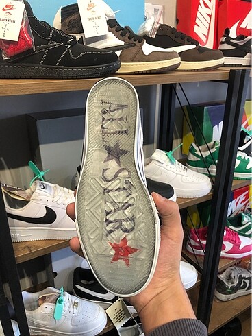 37 Beden beyaz Renk Converse All Star