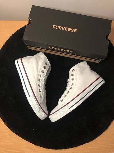 37 Beden beyaz Renk Converse