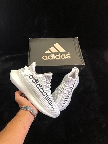 Adidas Yeezy
