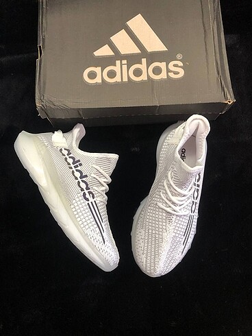 Adidas Adidas Yeezy