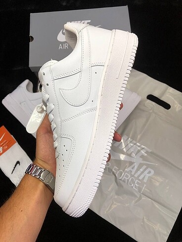 Nike Air Force 1 Deri