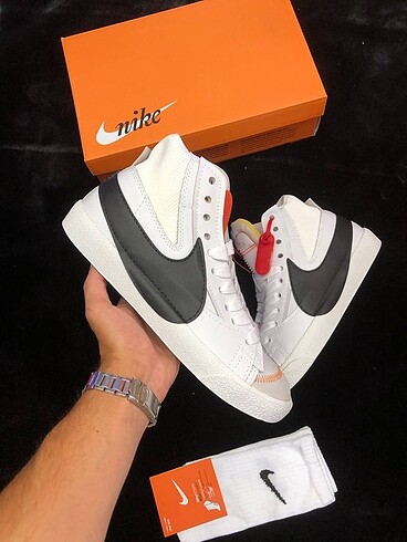 Nike Nike Blazer Jumbo Mid77