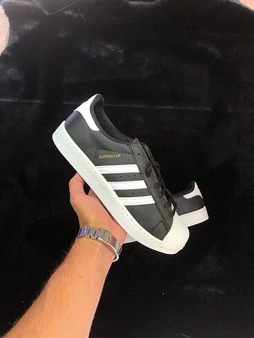41 Beden Adidas Süperstar