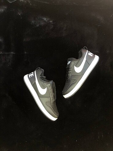 Nike Court Siyah Beyaz