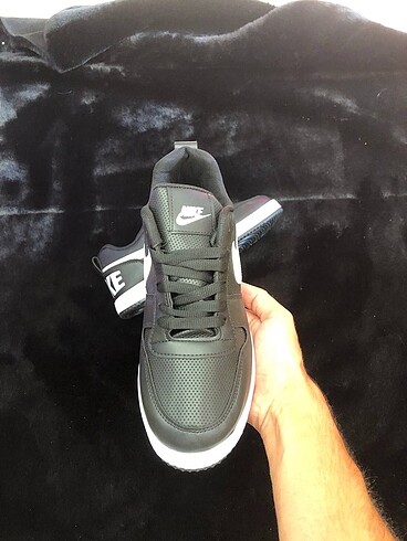 41 Beden siyah Renk Nike Court Siyah Beyaz