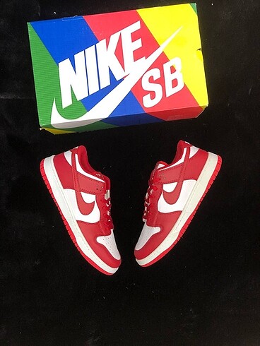 Nike Dunk Low Kırmızı