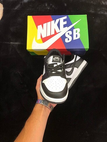 42 Beden siyah Renk Nike SB Dunk Low Panda