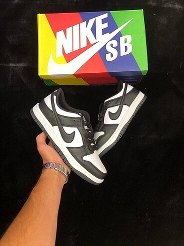 Nike Nike SB Dunk Low Panda