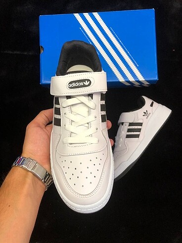 38 Beden beyaz Renk Adidas Forum Low Beyaz siyah