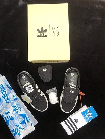 41 Beden Adidas Campus Bad Bunny