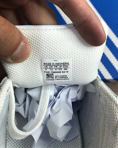 41 Beden Adidas Süperstar