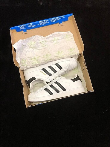 Adidas Süperstar