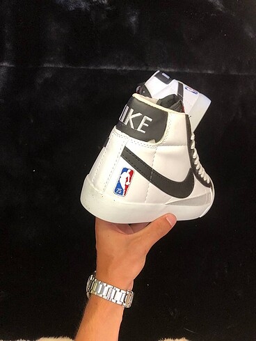40 Beden beyaz Renk Nike Blazer Mid 77 NBA Beyaz Siyah