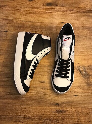 Nike Blazer Mid 77 NBA Siyah Beyaz