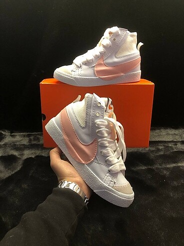 40 Beden pembe Renk Nike Blazer Jumbo Pembe