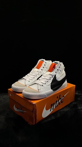 Nike Nike Blazer Jumbo Mid 77