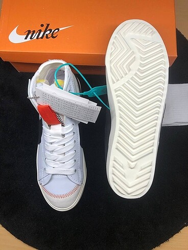 42 Beden Nike Blazer Jumbo Mid 77