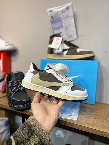 40 Beden Nike Jordan Travis Scott Low Haki