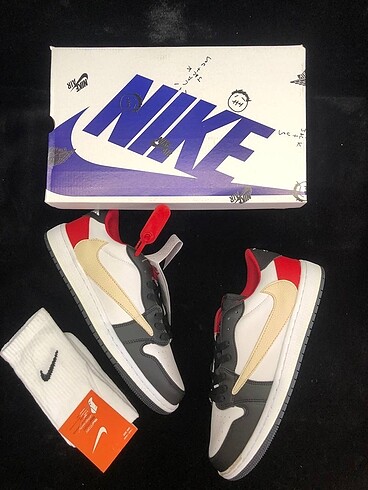 Nike Jordan Travis Scott Low Red