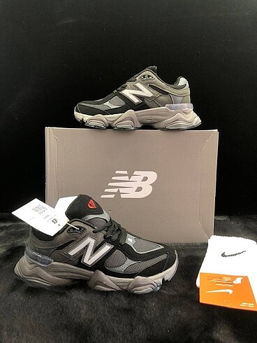 New Balance New Balance 9060 Black Grey