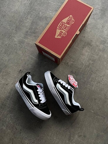 Vans Knu Skool Klasik