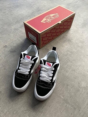 Vans Knu Skool Klasik