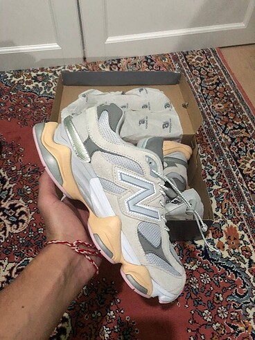 40 Beden New Balance 9060 (2024) Grey Matter December Sky