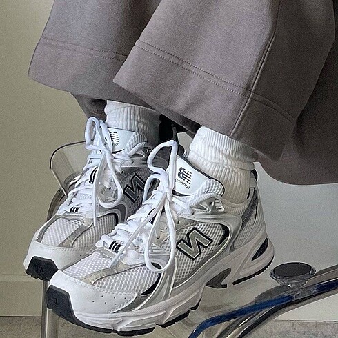 New Balance 530