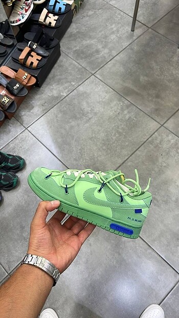 Nike dunk Low off white green