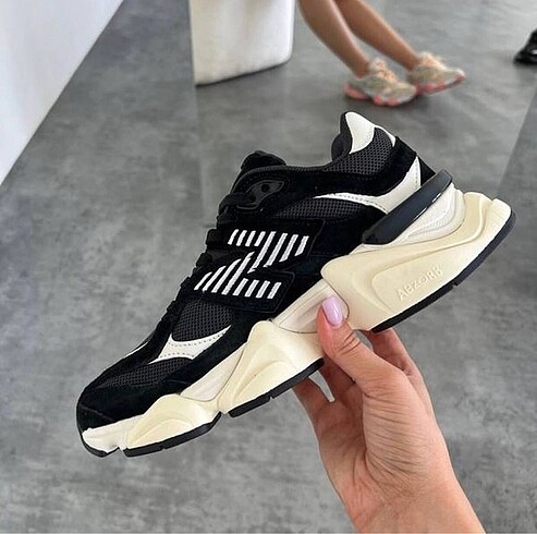 New Balance New Balance 9060 black White