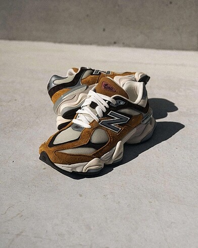 New Balance 9060 Workwear