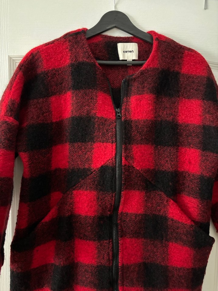 Kırmızı Siyah Ekose Fermuarlı Kaban - Görsel 2
