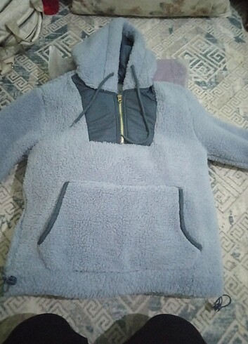 Kapüşonlu Sweatshirt 