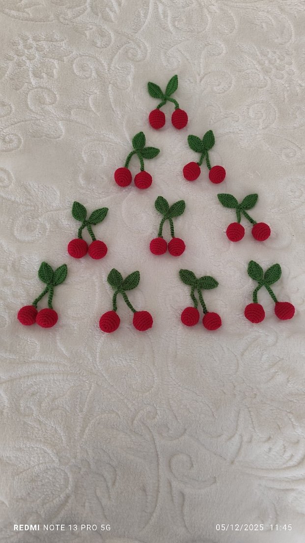 El Örgüsü Kırmızı Kiraz Süsleri - Görsel 2