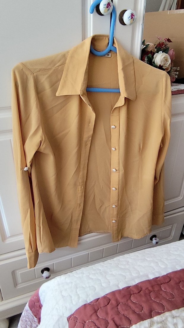 Düğmeli  Kadın Gömlek - Görsel 2