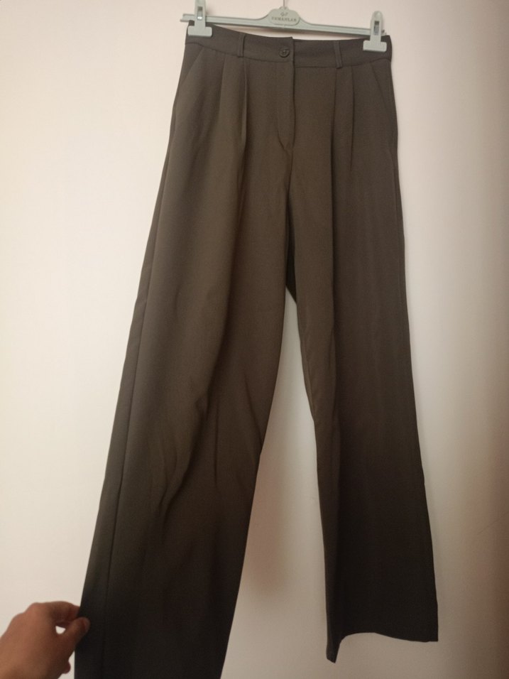 Kadın Haki Pilili Kumaş Pantolon - Görsel 2