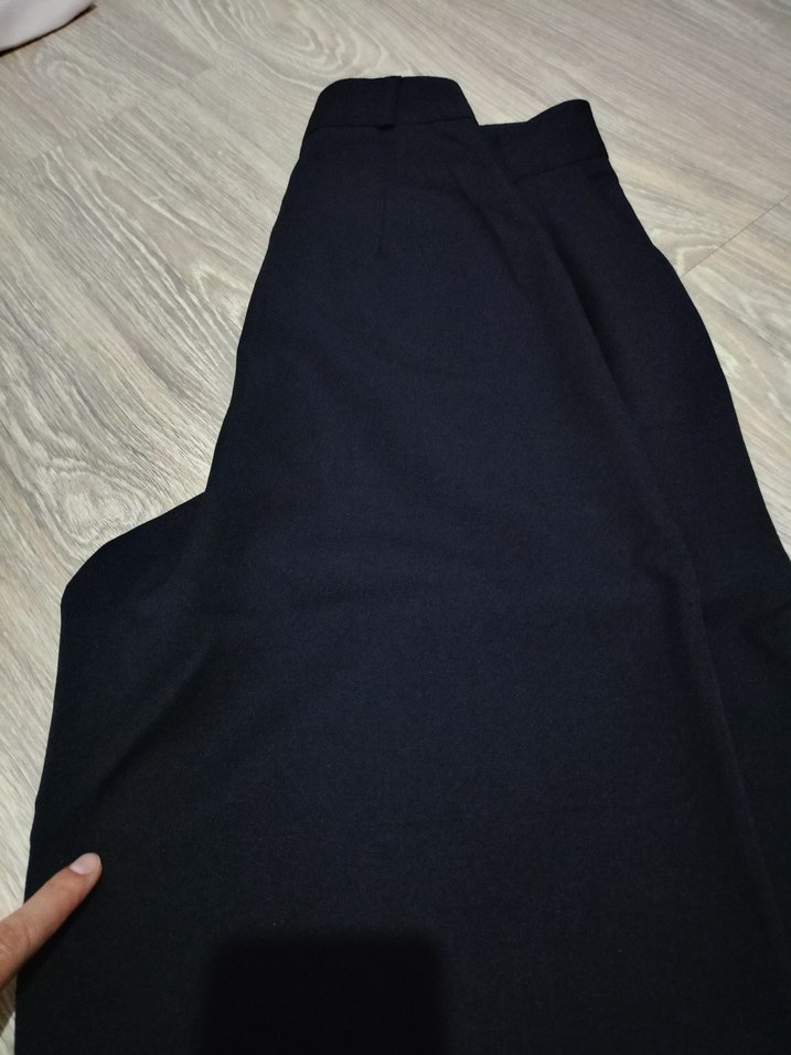 Kadın Siyah Uzun Kumaş Pantolon - Görsel 2